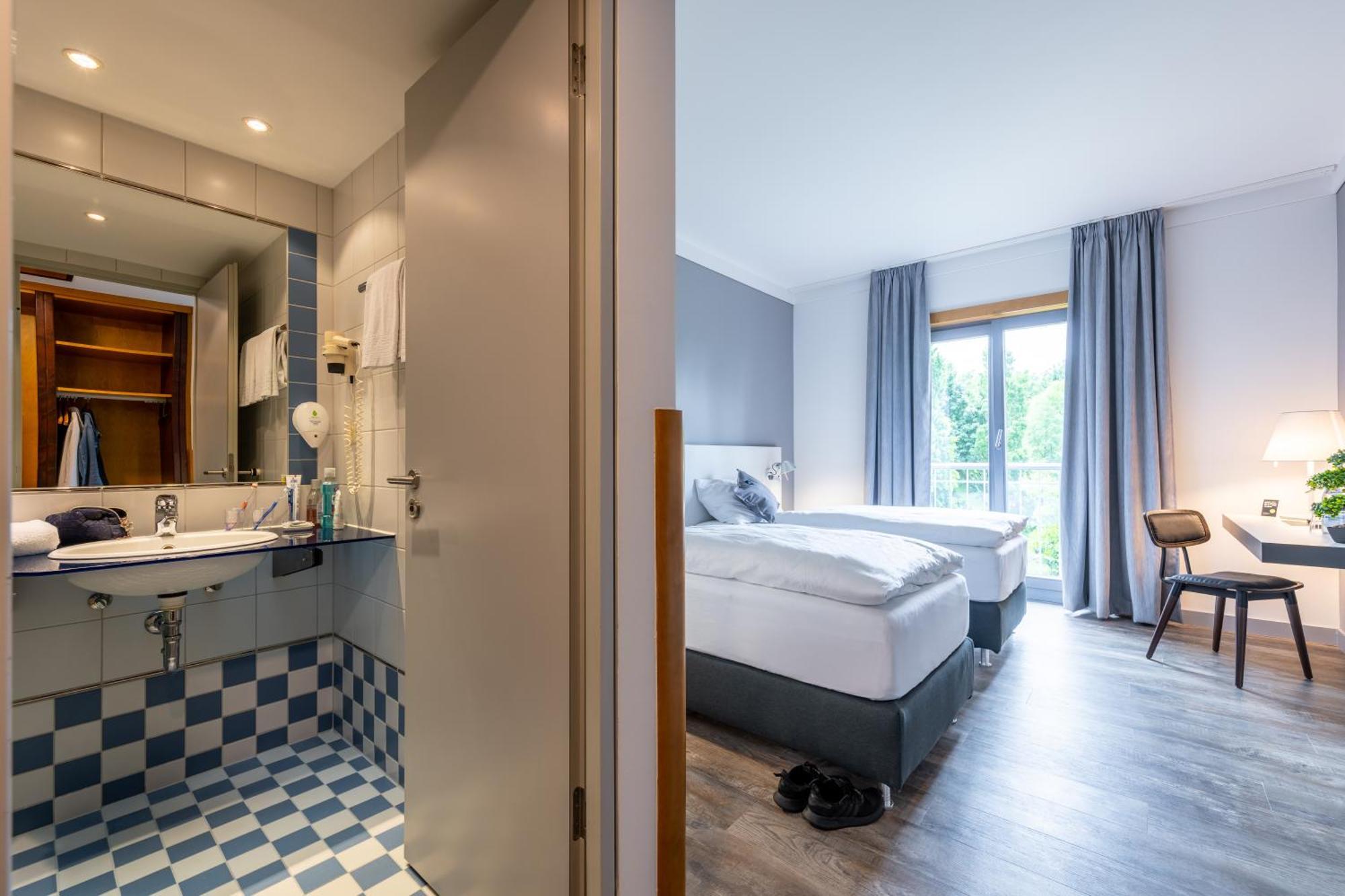 Hotel Leipheim Sued Luaran gambar