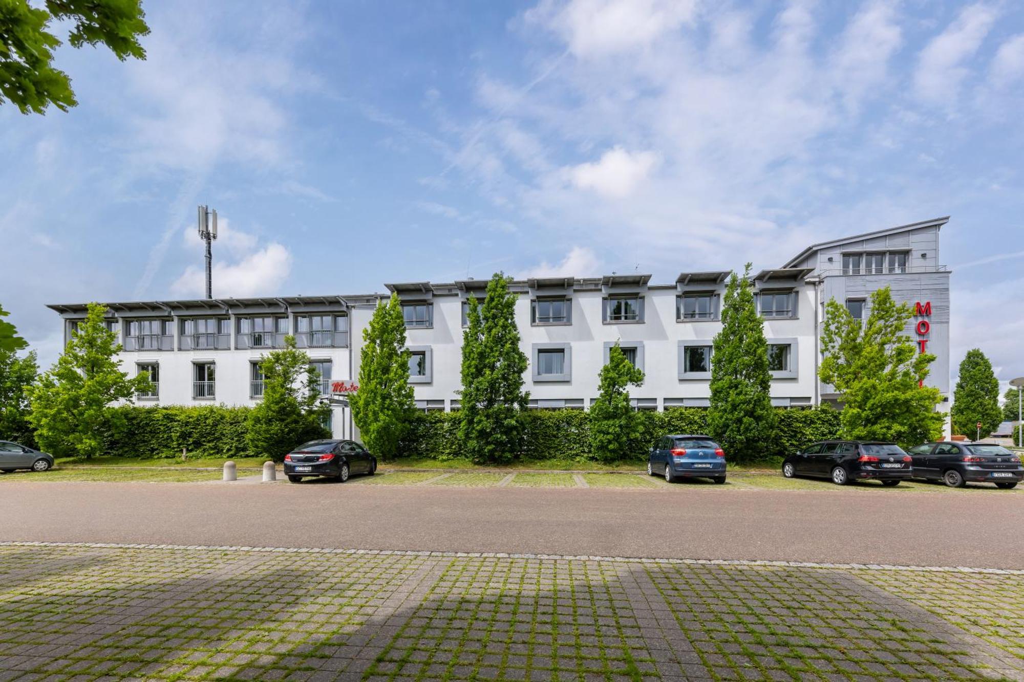 Hotel Leipheim Sued Luaran gambar